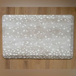 House of Noa Standing Mat 22x36- Kitchen, Laundry, or Standing Desk | New